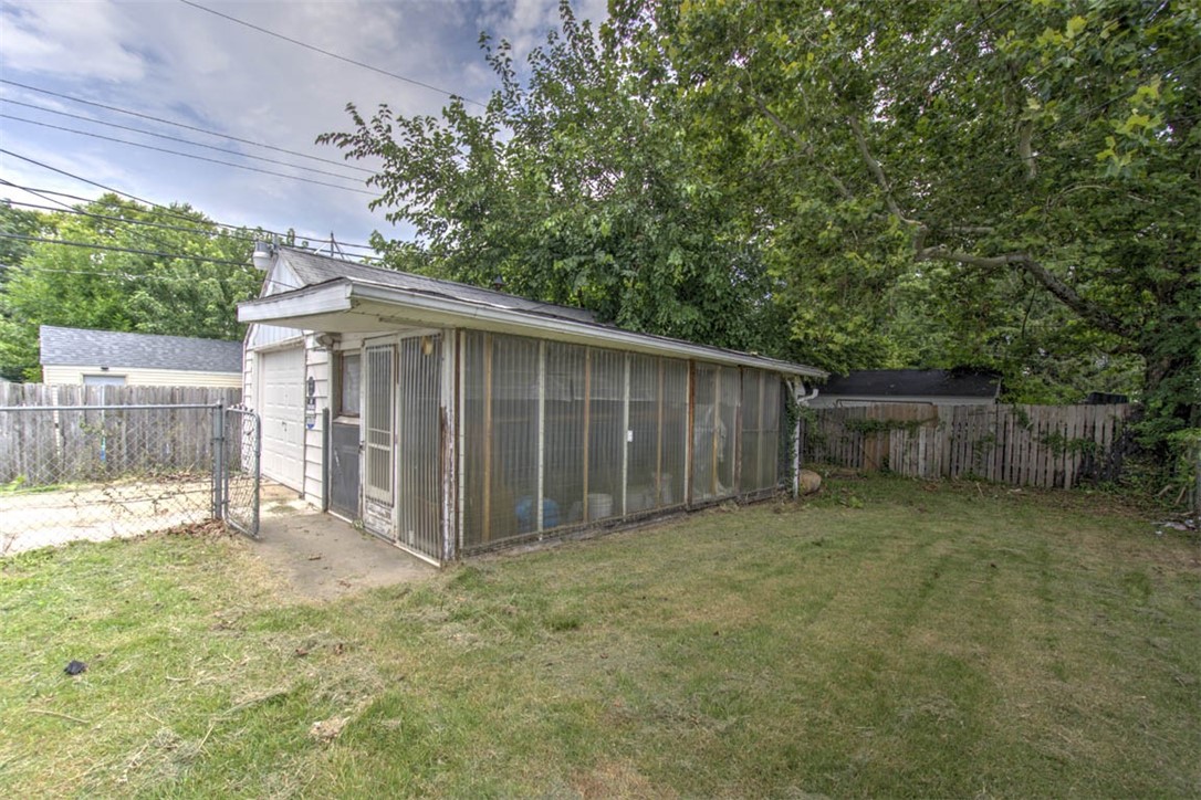 1220 Marietta Street Property Photo 21