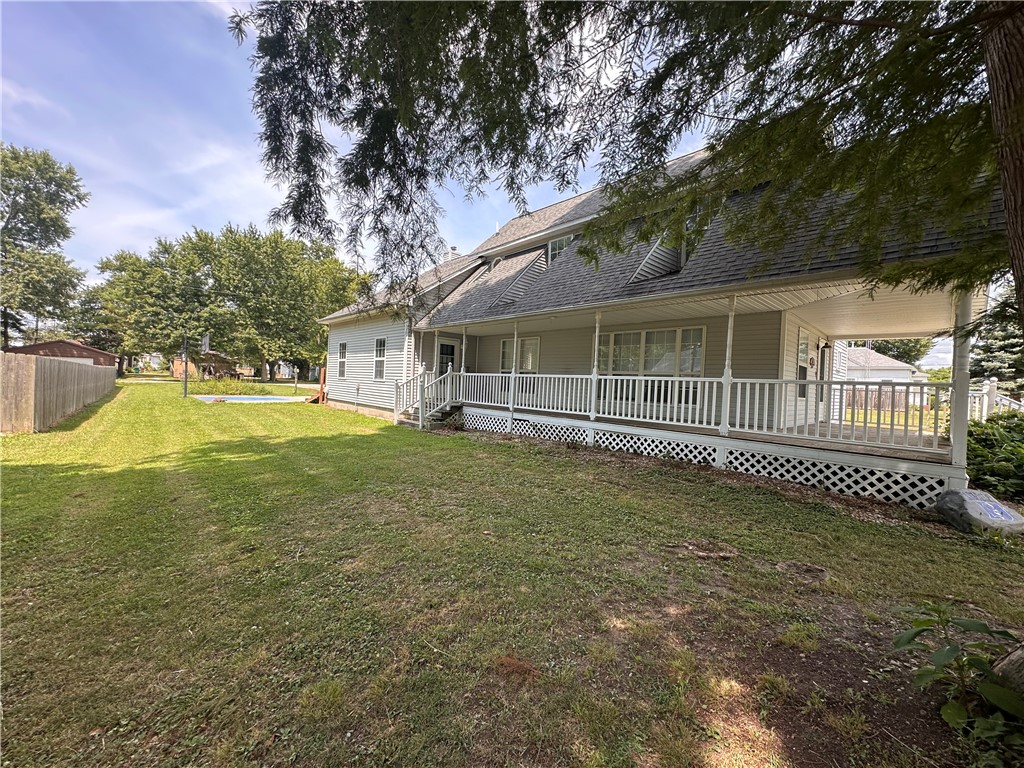705 S Maple Street Property Photo 18