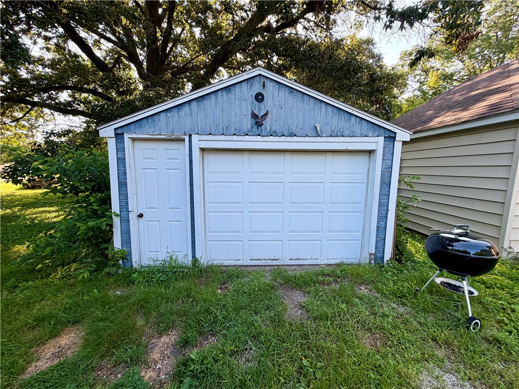 404 S 4th Street Property Photo 3