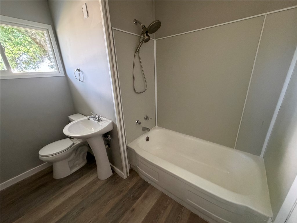 1317 Fairview Avenue Property Photo 8