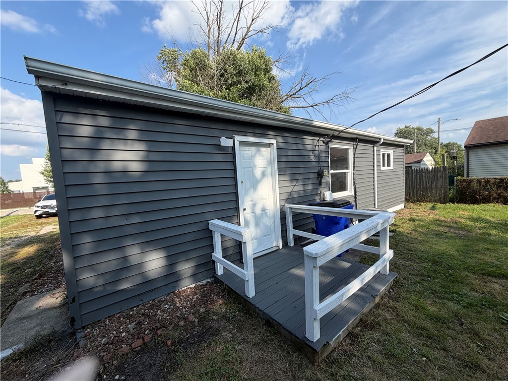 1317 Fairview Avenue Property Photo 9