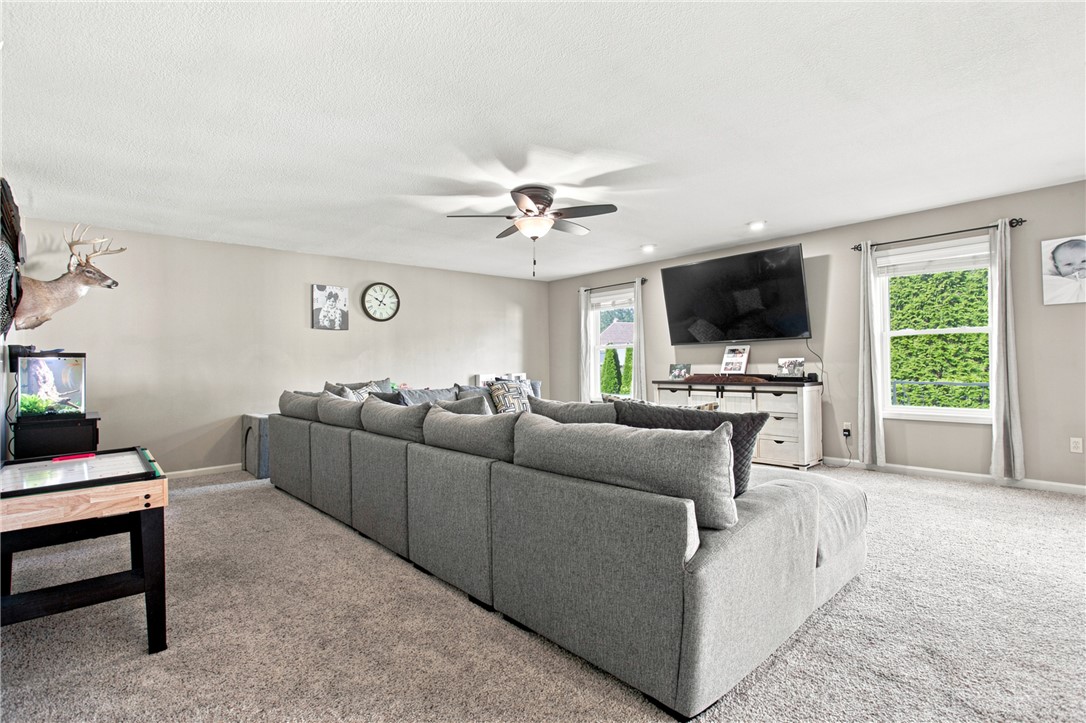 1004 Oceola Street Property Photo 14