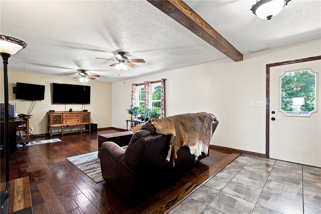 1710 Paradise Road Property Photo 4