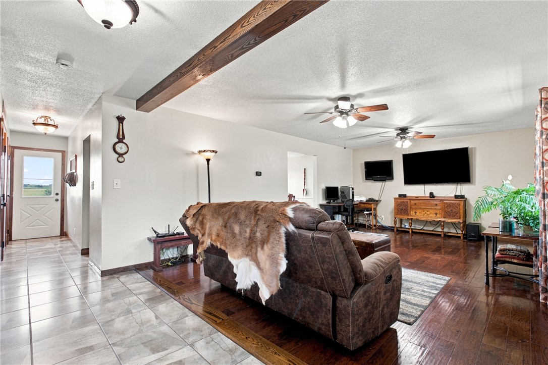 1710 Paradise Road Property Photo 5