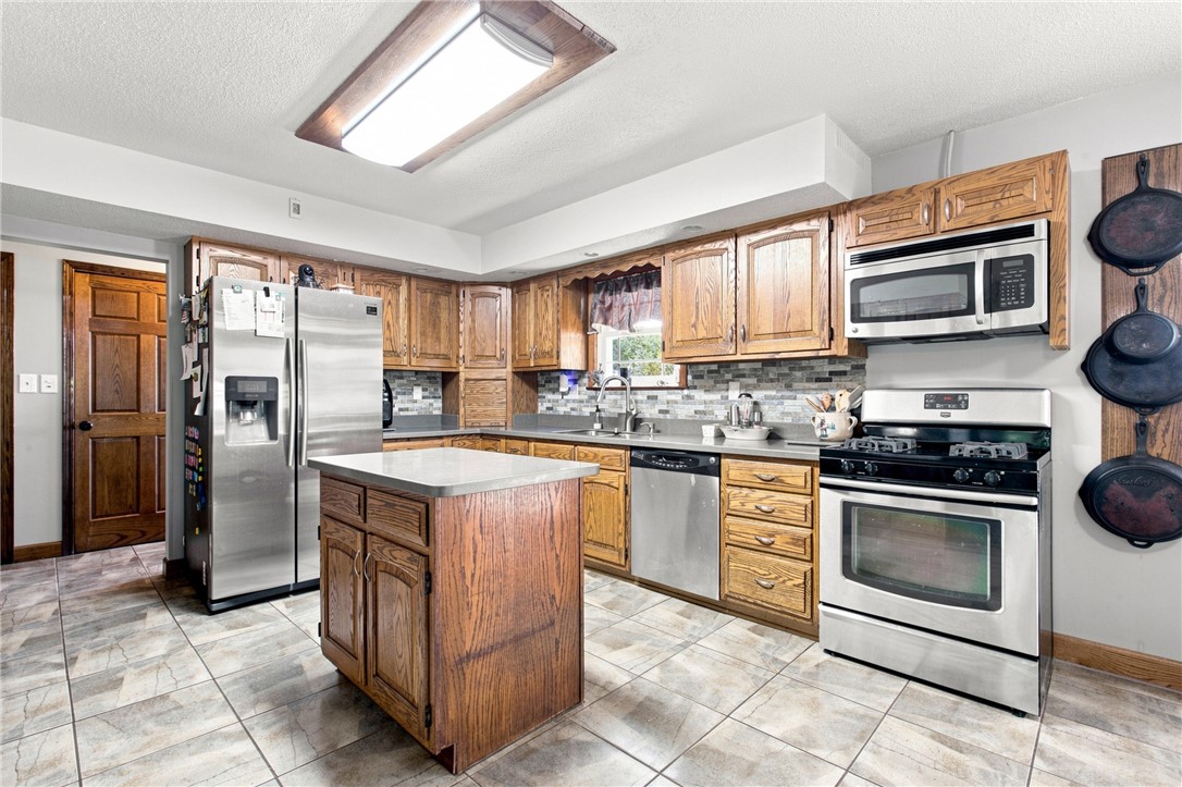 1710 Paradise Road Property Photo 7