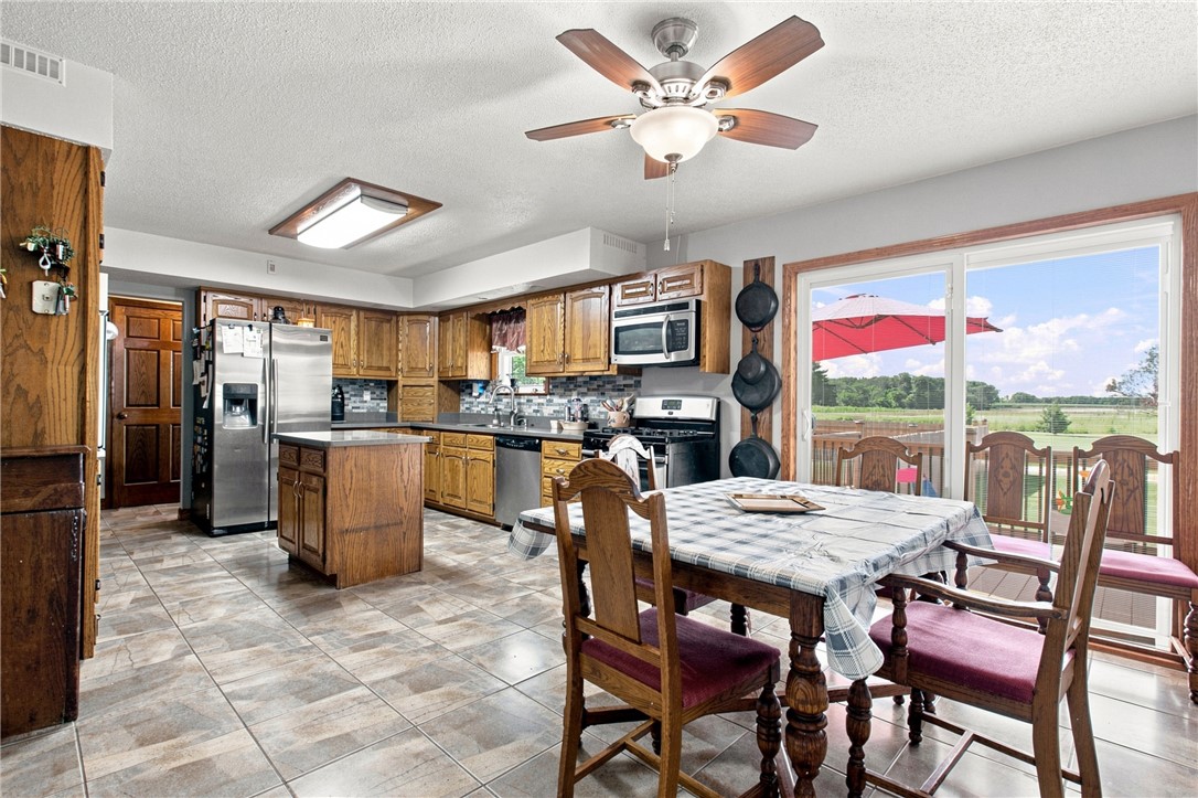 1710 Paradise Road Property Photo 10