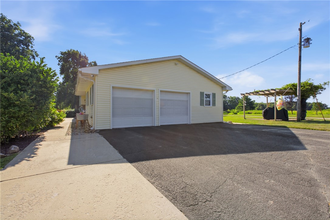 1710 Paradise Road Property Photo 26
