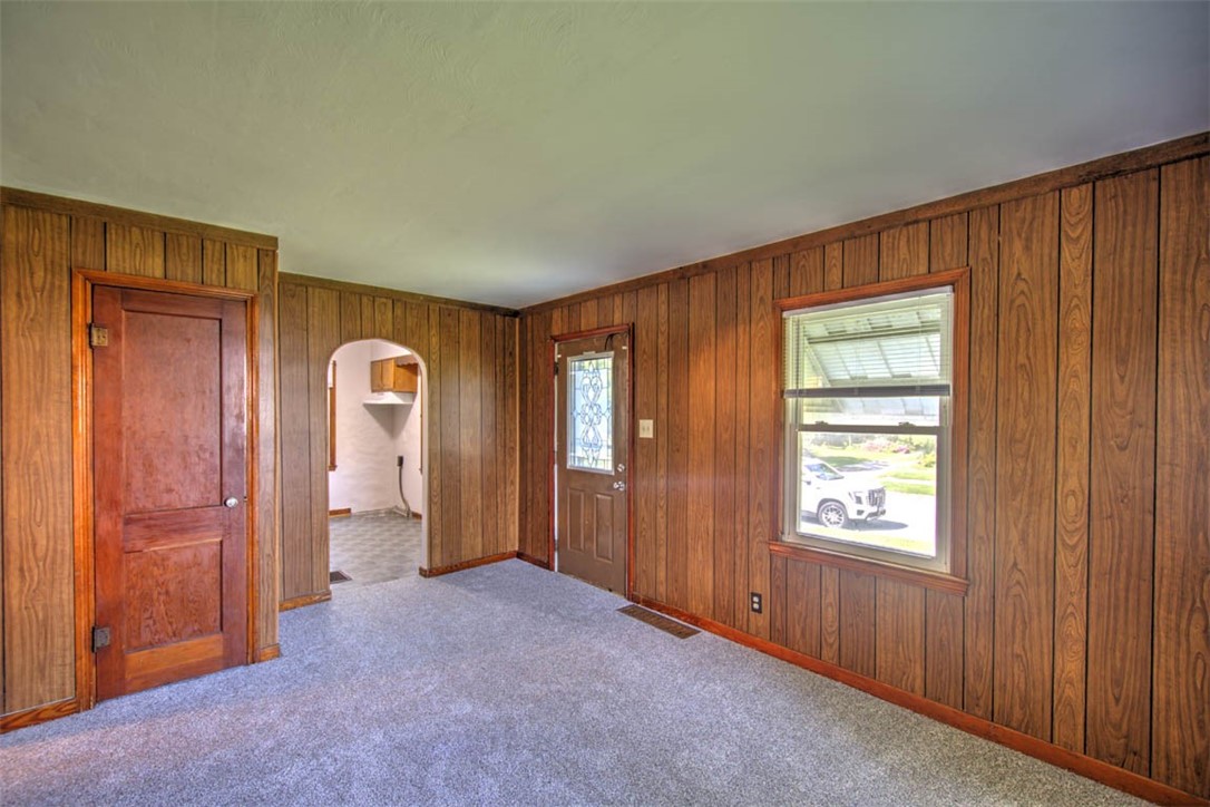 1966 N Lowber Street Property Photo 6