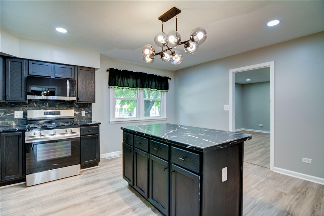 8 Ne Carroll Drive Property Photo 10