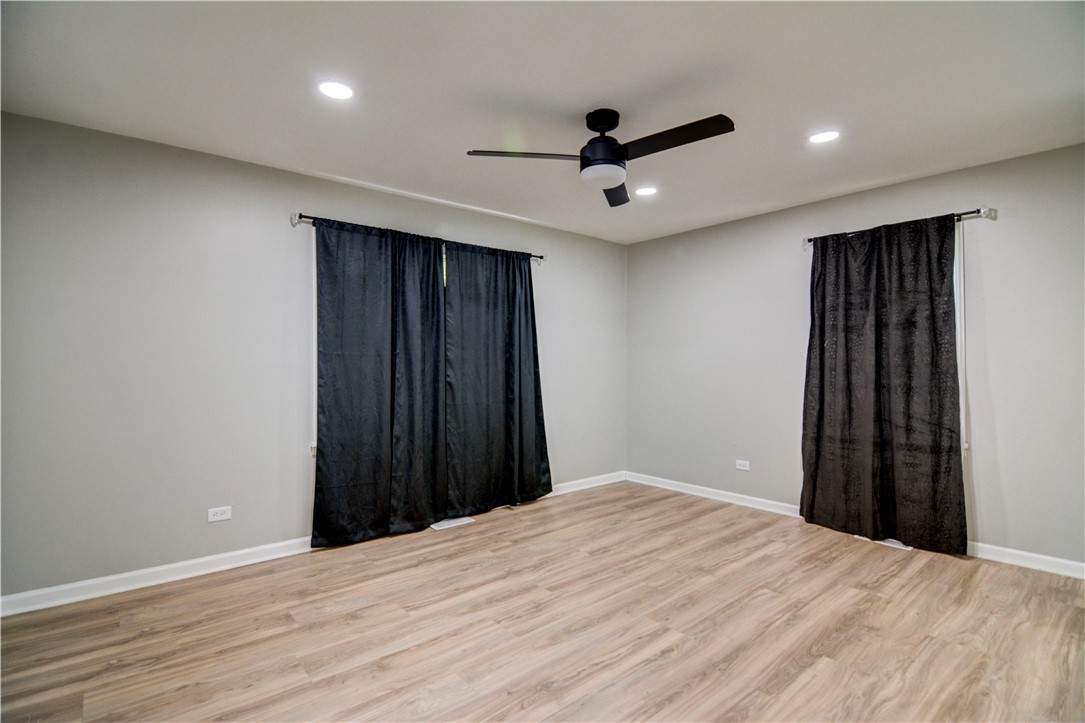 8 Ne Carroll Drive Property Photo 14
