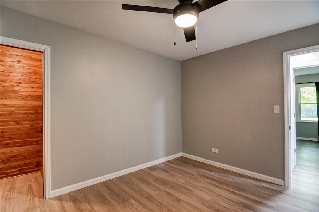 8 Ne Carroll Drive Property Photo 17