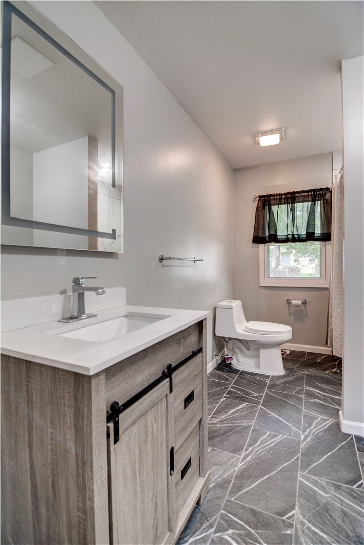 8 Ne Carroll Drive Property Photo 21