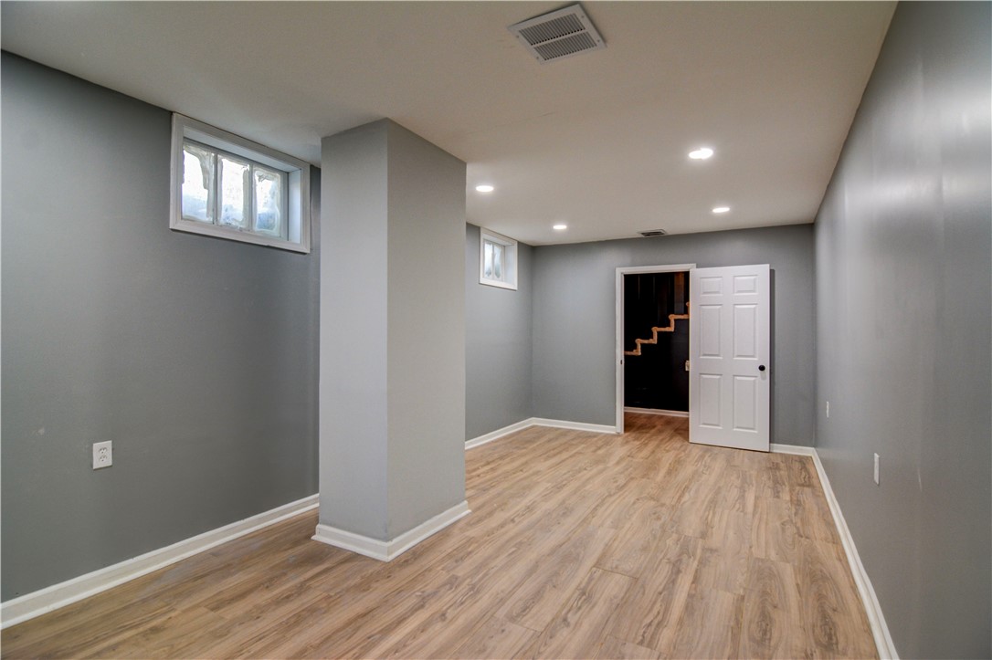 8 Ne Carroll Drive Property Photo 24