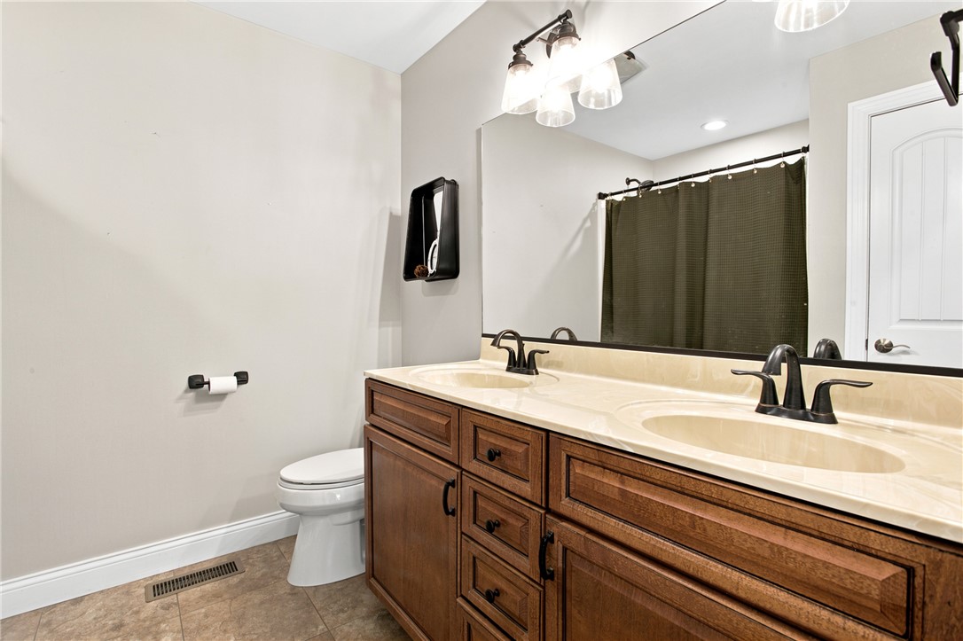 1117 Polk Avenue Property Photo 17