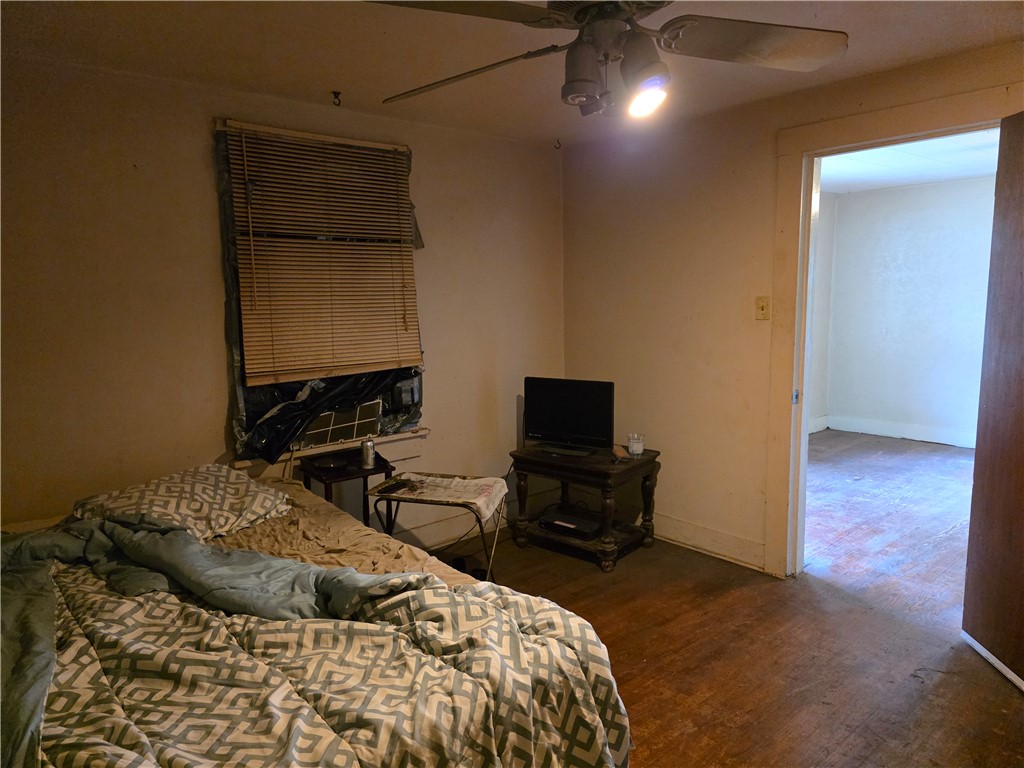 3820 E Grand Avenue Property Photo 14