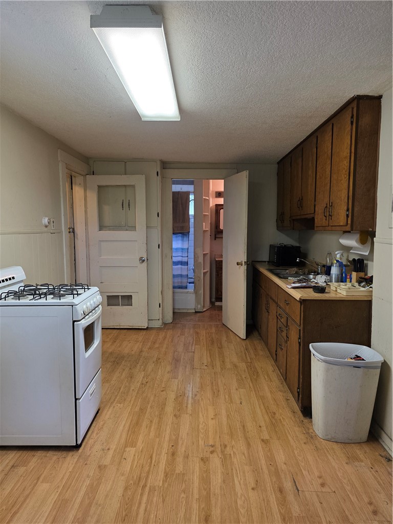 3820 E Grand Avenue Property Photo 16