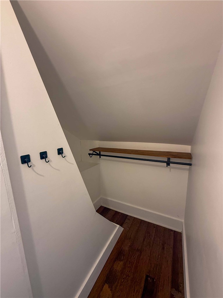 506 Webster Street Property Photo 18