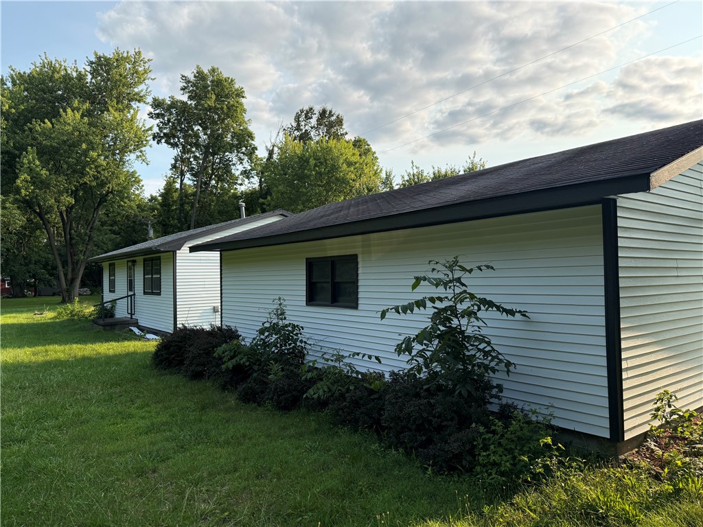 16118 970 East Road Property Photo 2