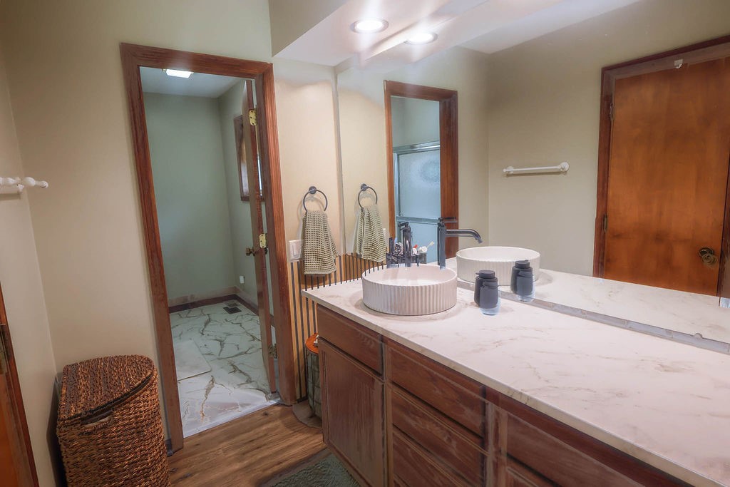 3822 Tuttle Street Property Photo 19