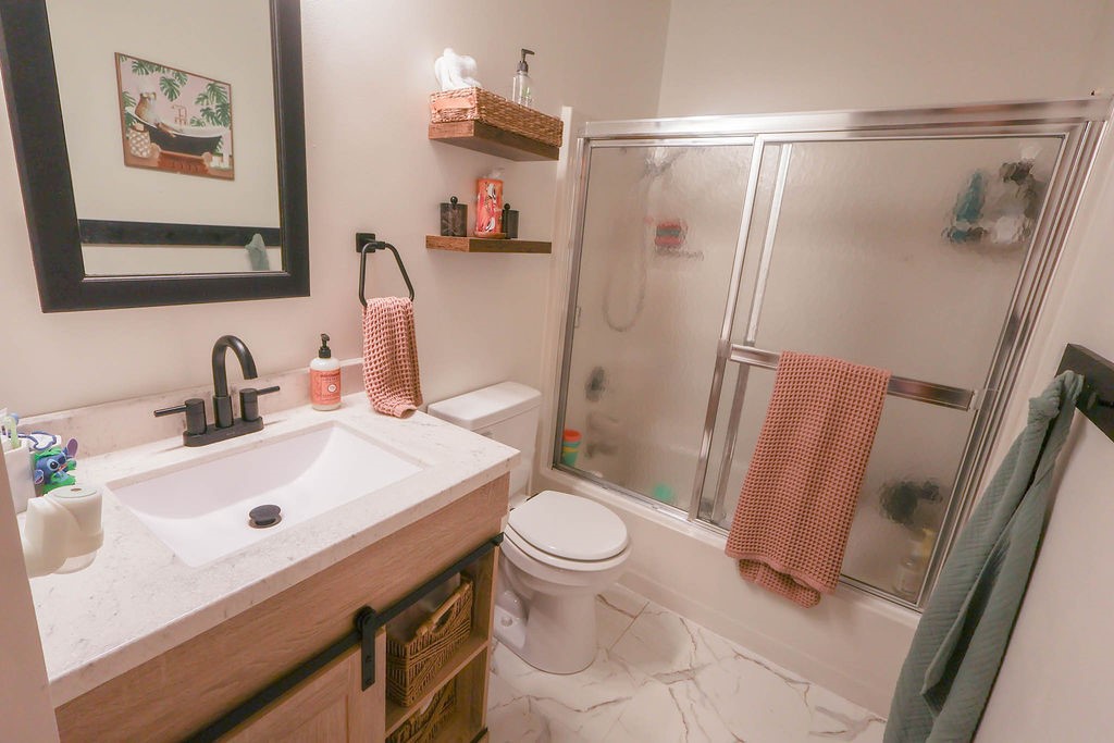 3822 Tuttle Street Property Photo 23