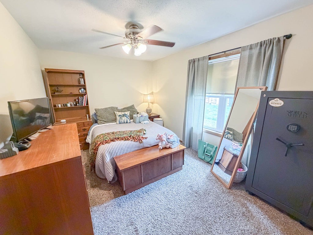 3822 Tuttle Street Property Photo 25