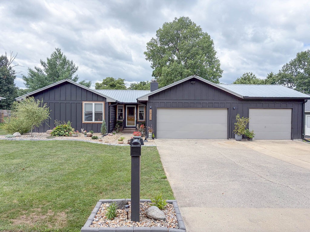 3822 Tuttle Street Property Photo 29