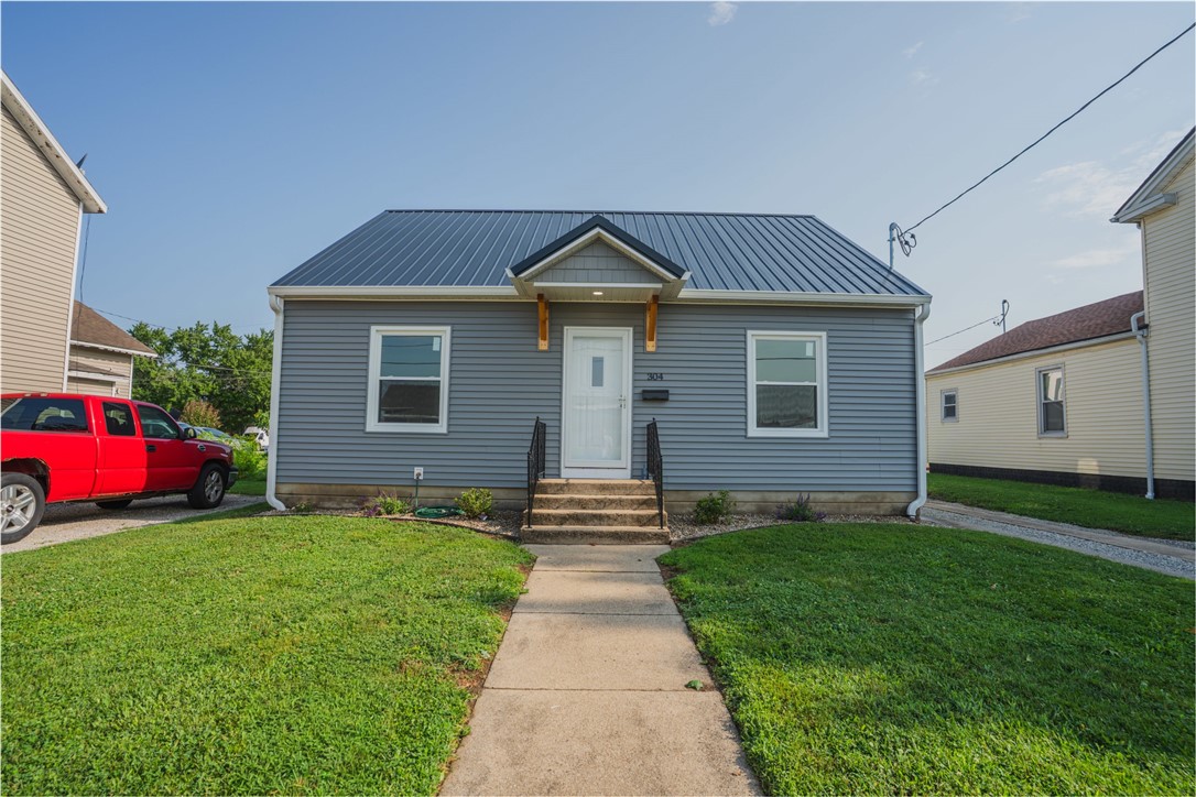 304 Saint Anthony Avenue Property Photo 1
