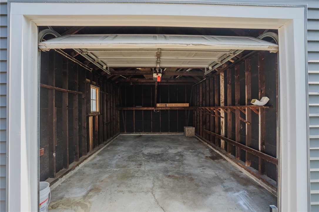 304 Saint Anthony Avenue Property Photo 12