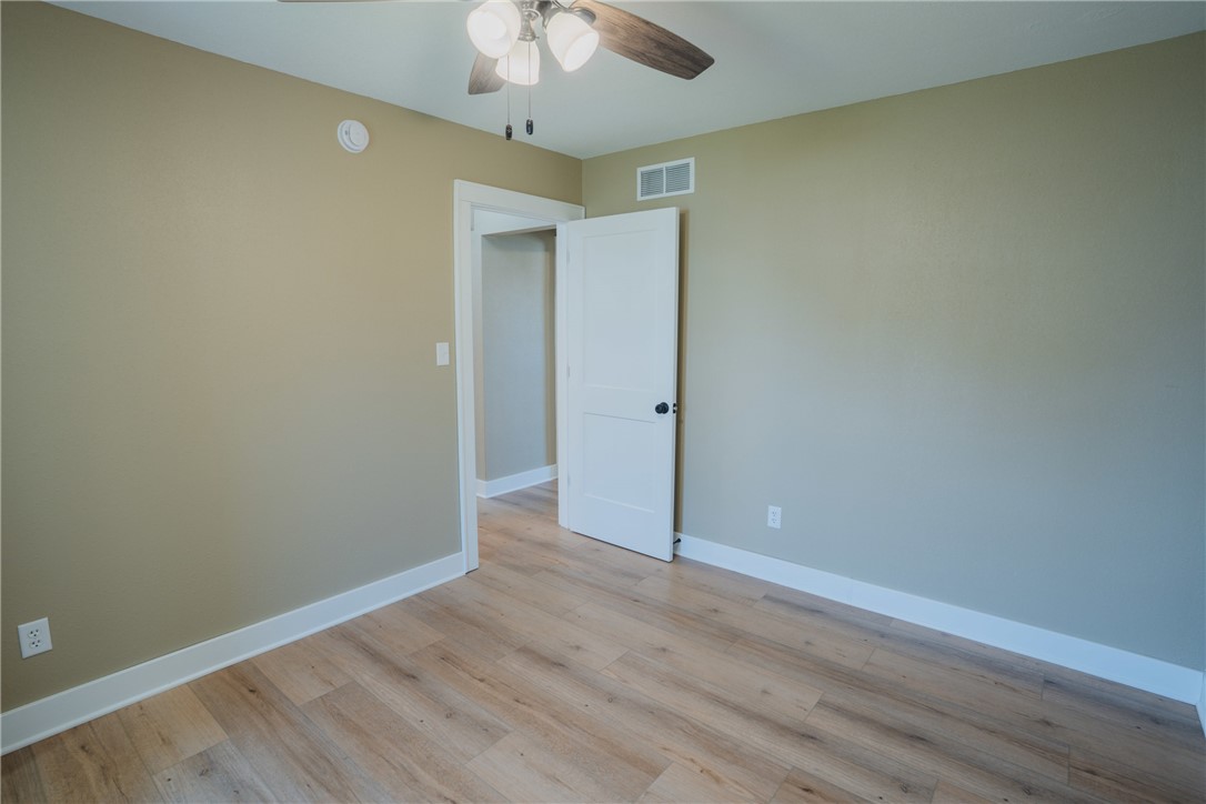 304 Saint Anthony Avenue Property Photo 23
