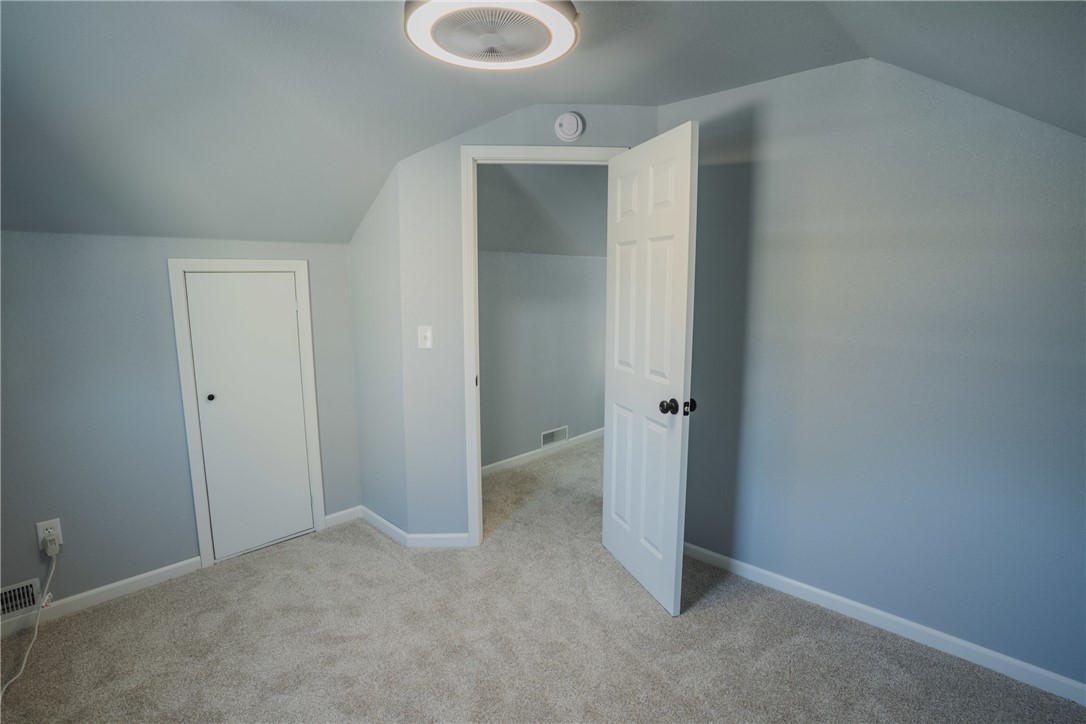 304 Saint Anthony Avenue Property Photo 30
