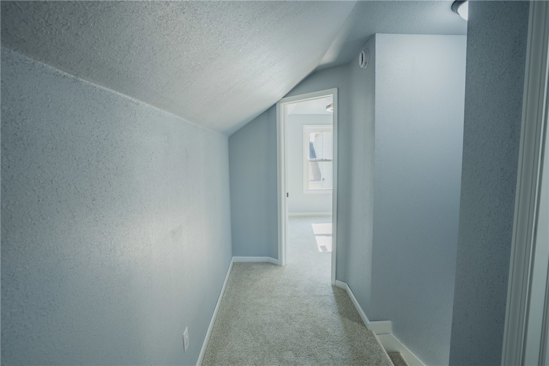 304 Saint Anthony Avenue Property Photo 32