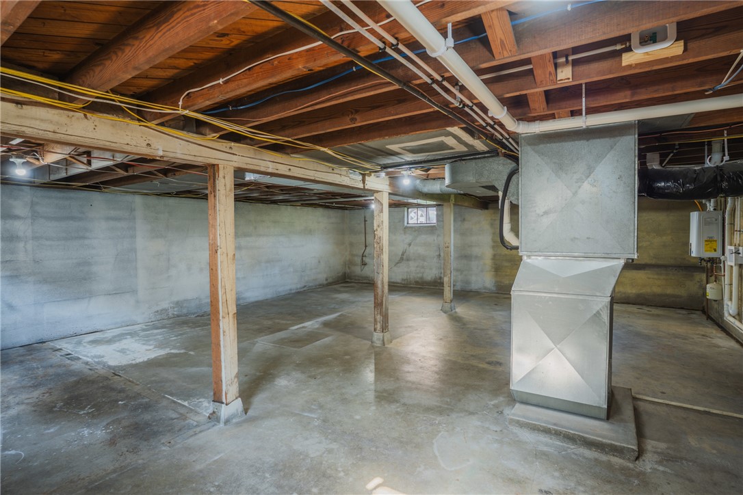 304 Saint Anthony Avenue Property Photo 36