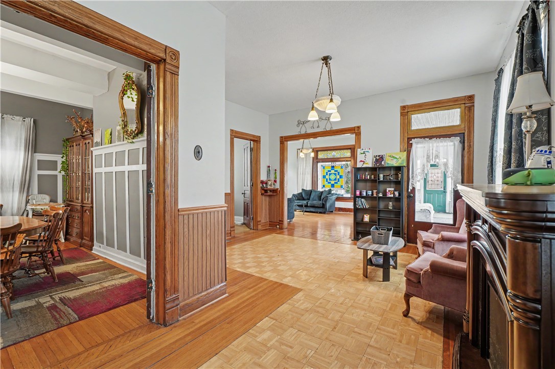 319 Main Street Property Photo 15