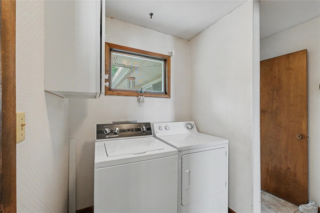 52 N County Road 3000 Property Photo 28