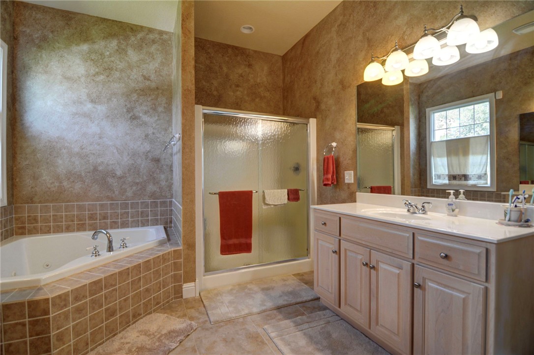 5425 River Bluff Court Property Photo 18