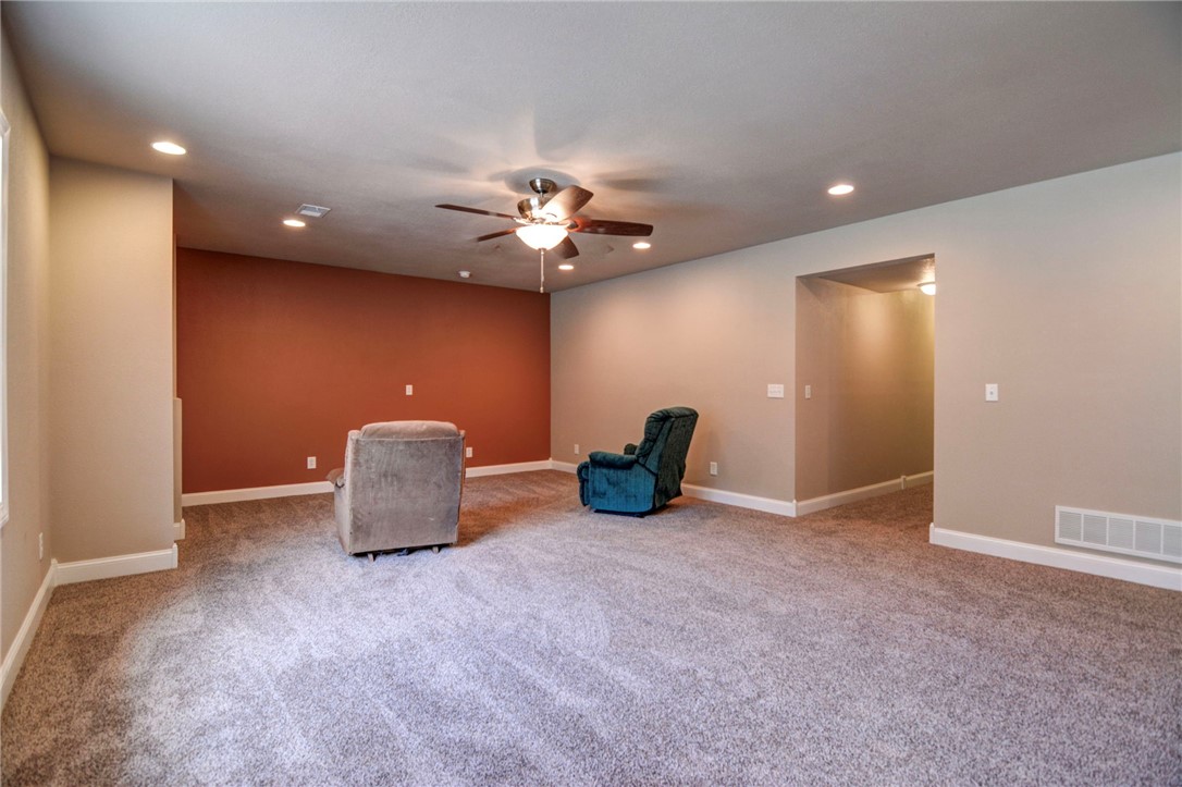 5425 River Bluff Court Property Photo 28