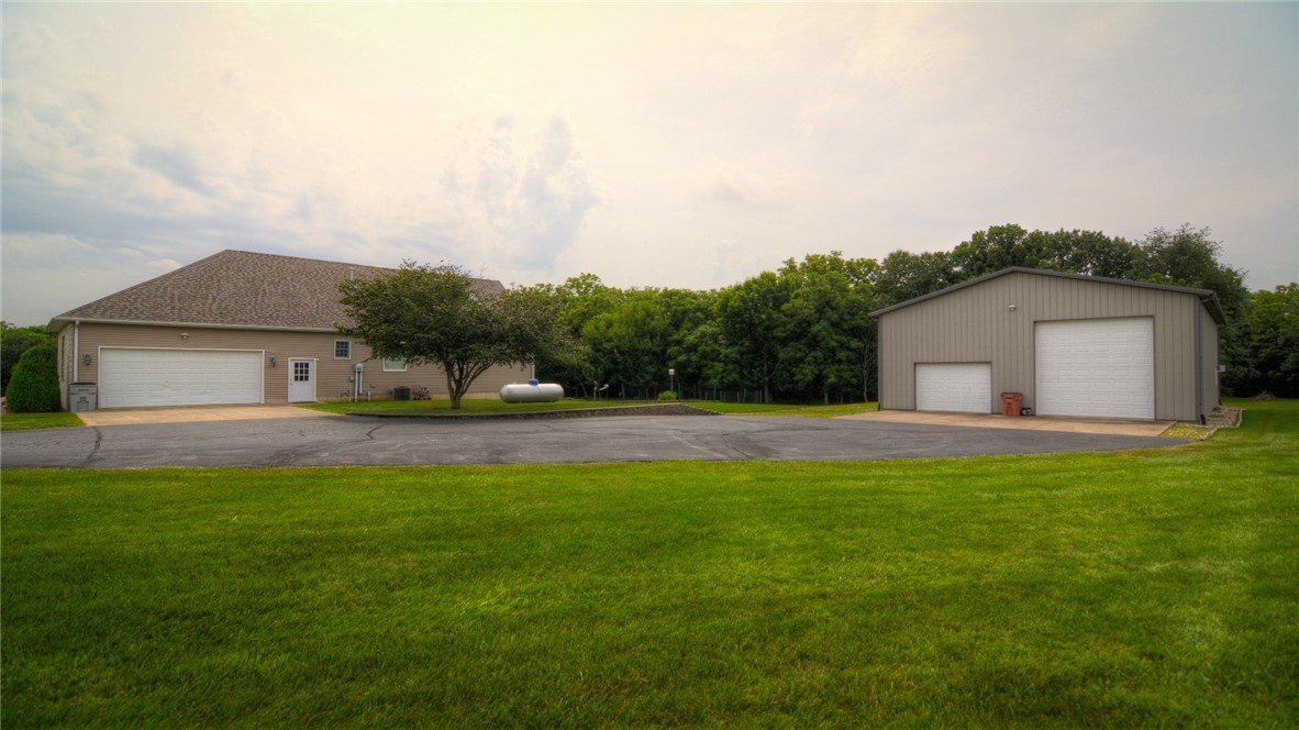 5425 River Bluff Court Property Photo 37