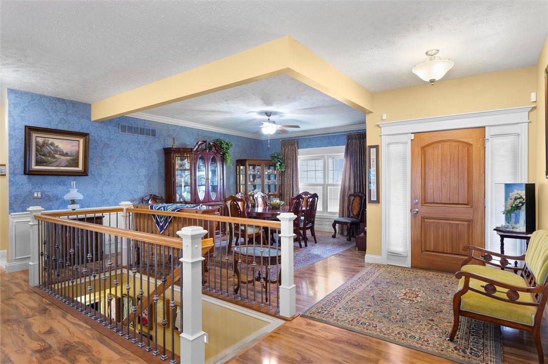 3805 Freedom Boulevard Property Photo 7
