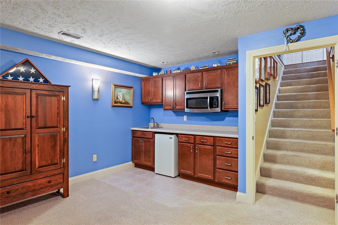 3805 Freedom Boulevard Property Photo 35