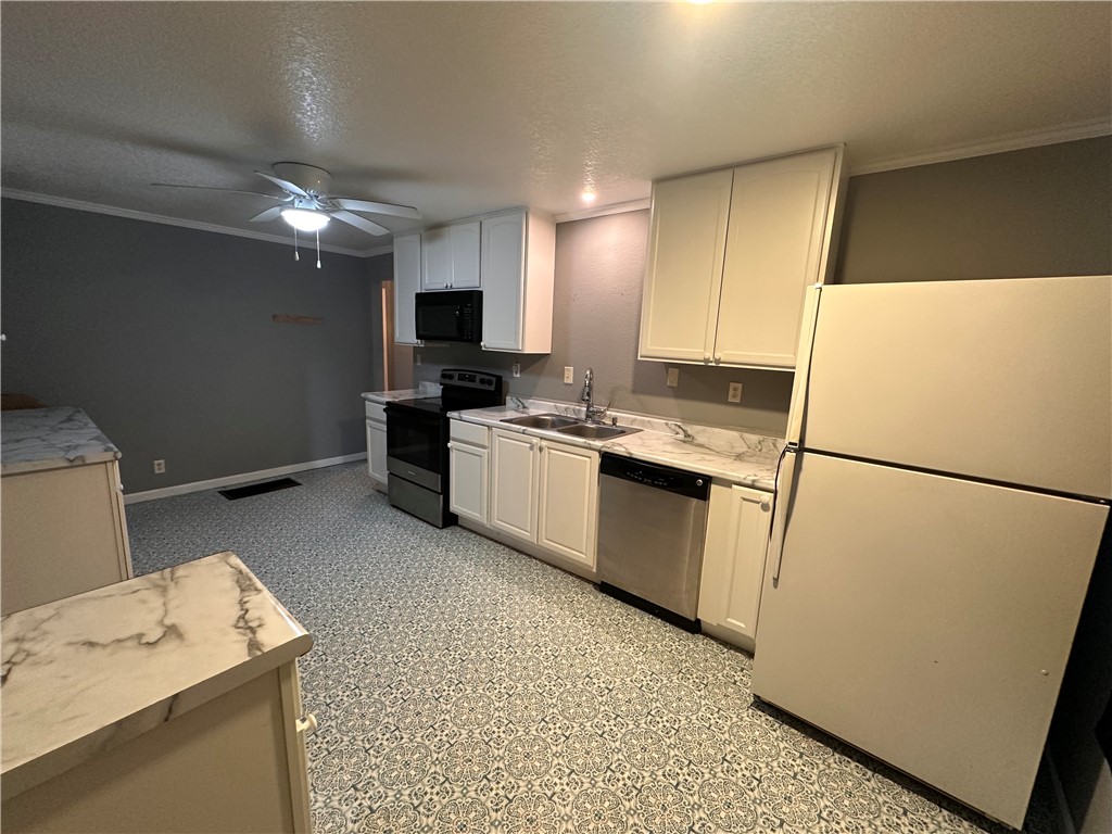 2 Beyers Avenue Property Photo 9