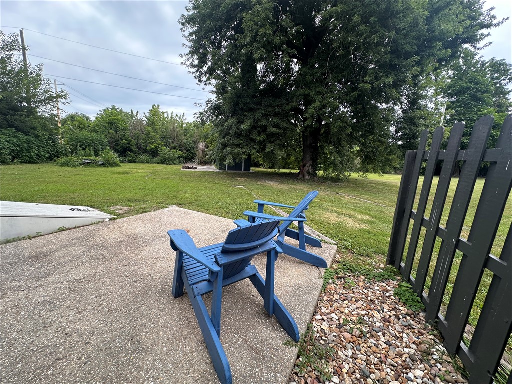 2 Beyers Avenue Property Photo 12