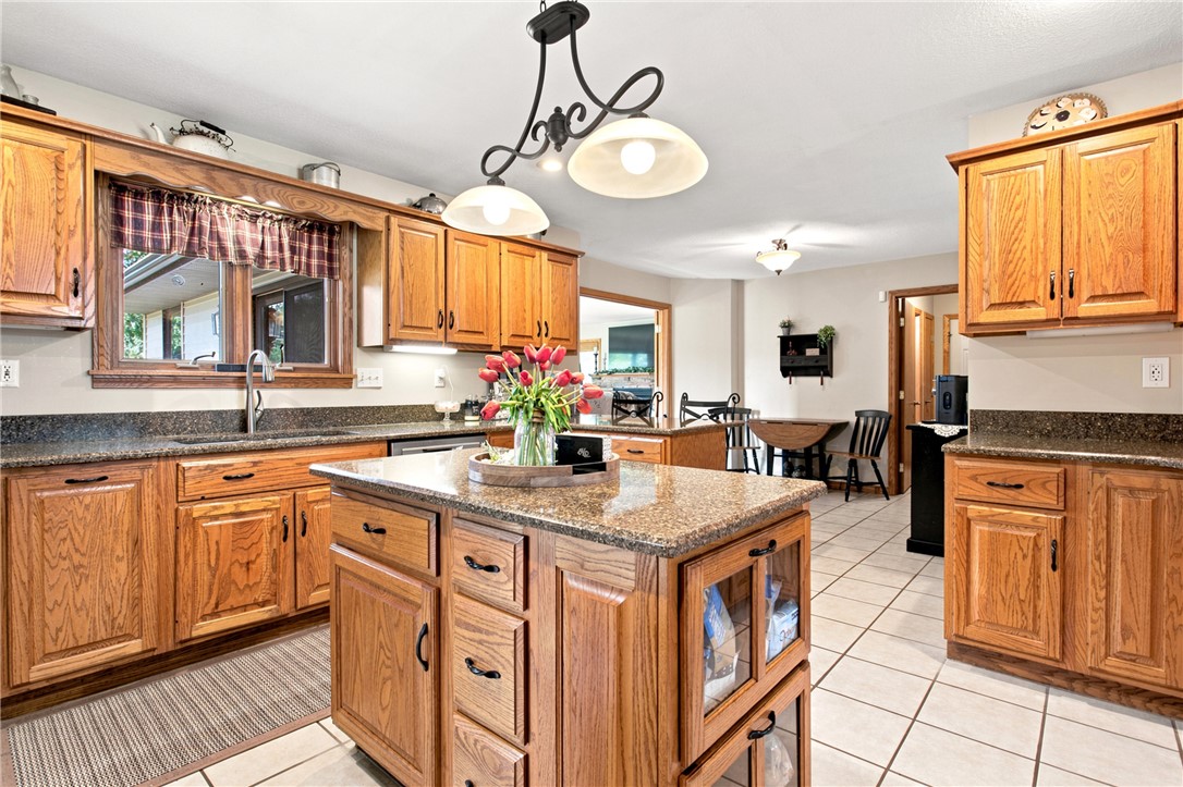 1002 Cr 1125n Property Photo 16