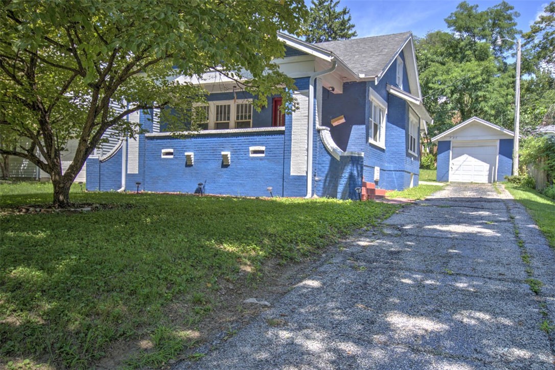 1344 W Sunset Avenue Property Photo 2