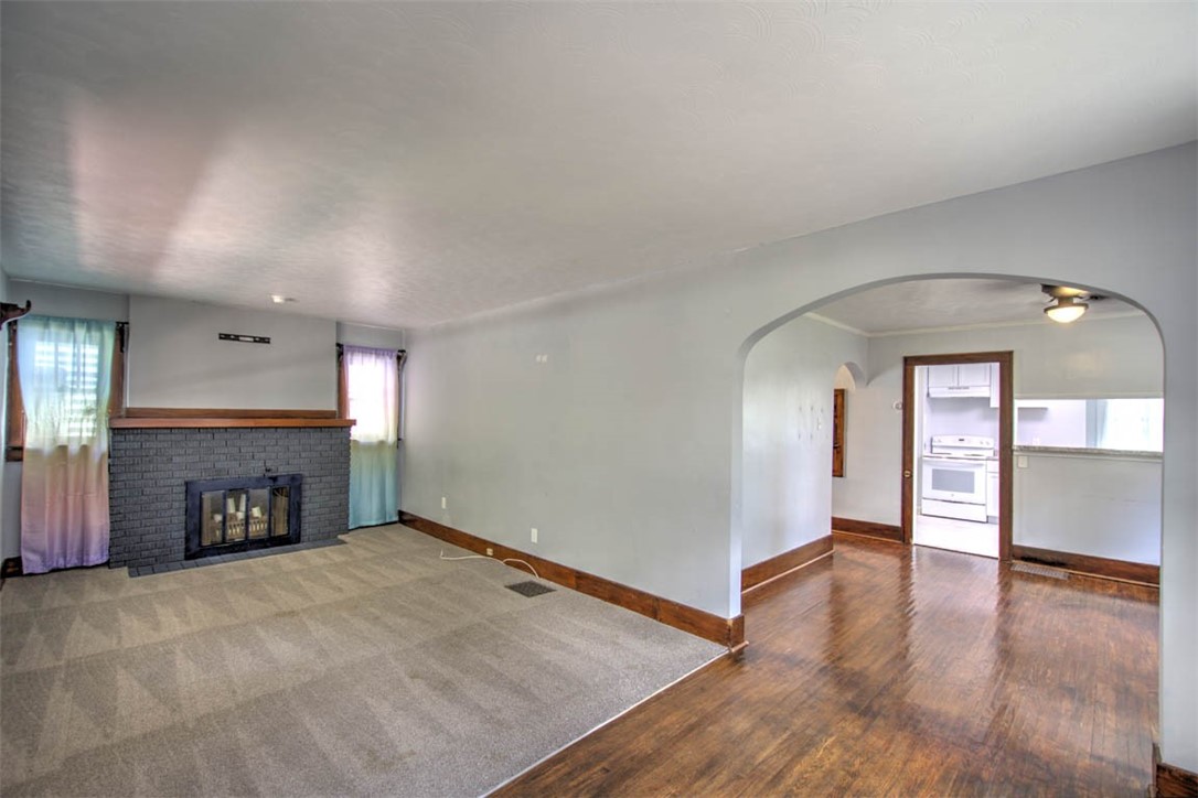 1344 W Sunset Avenue Property Photo 5