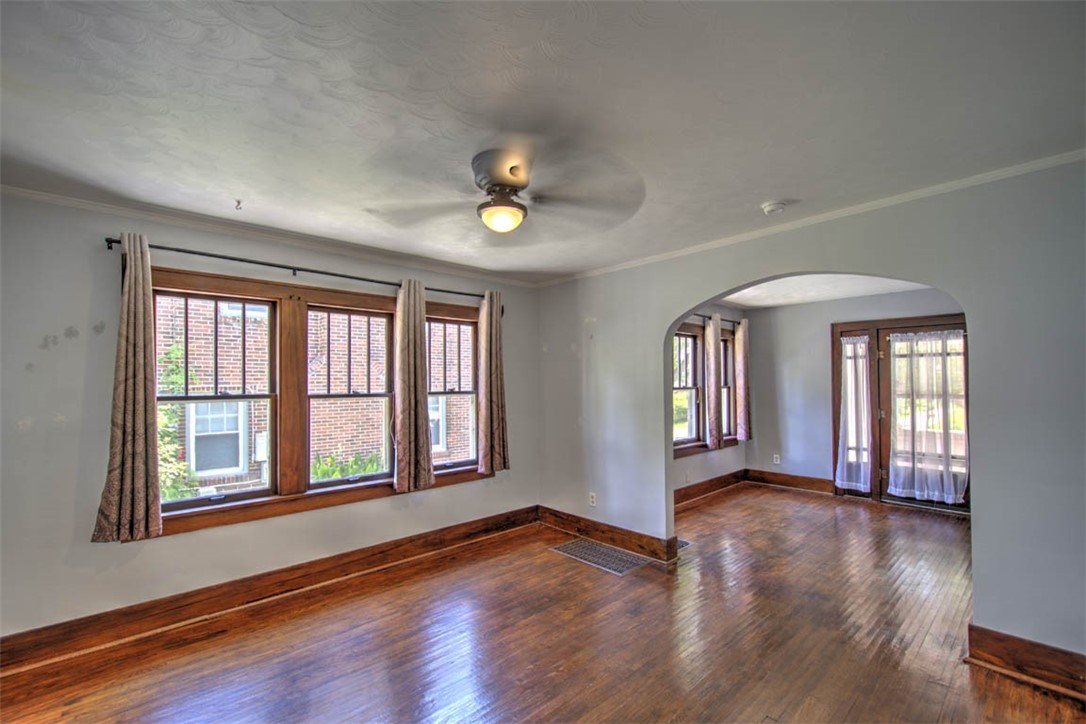 1344 W Sunset Avenue Property Photo 7