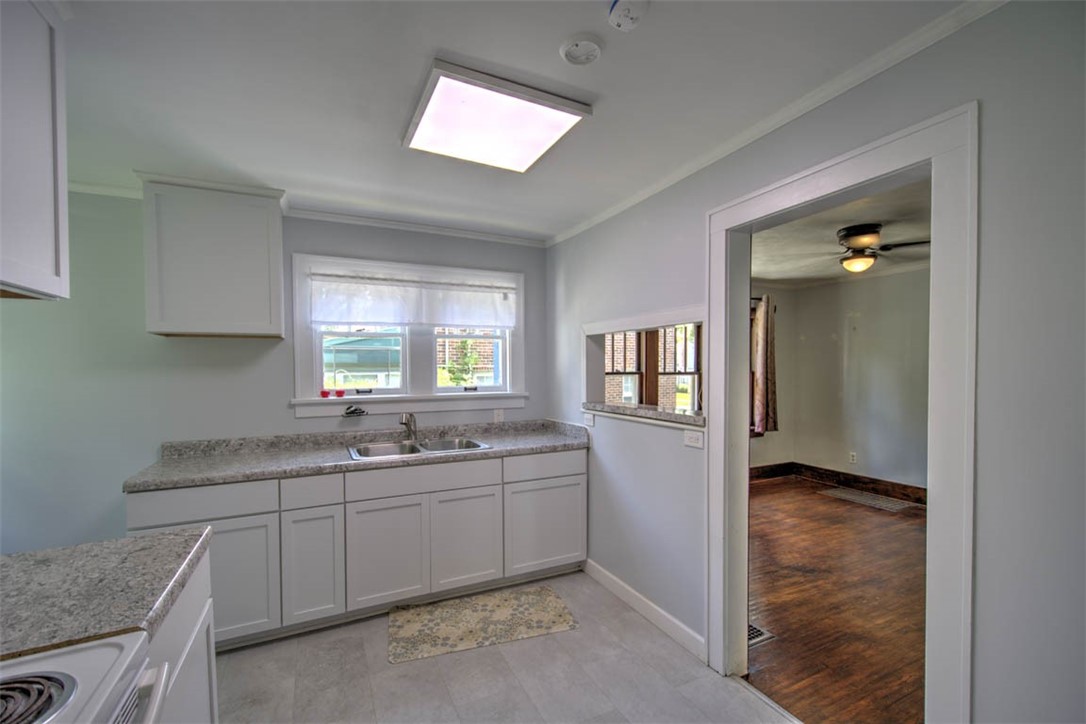 1344 W Sunset Avenue Property Photo 10