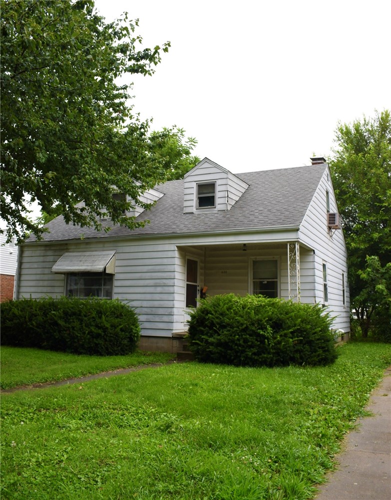 430 E Pierson Avenue Property Photo 1