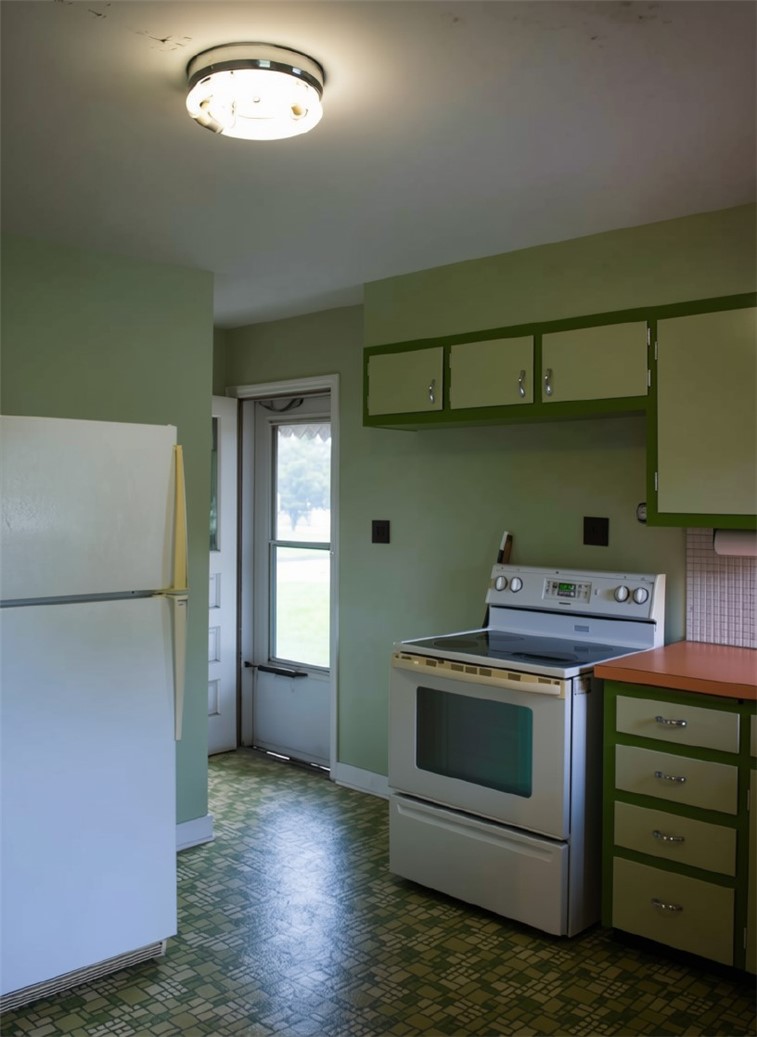 430 E Pierson Avenue Property Photo 8