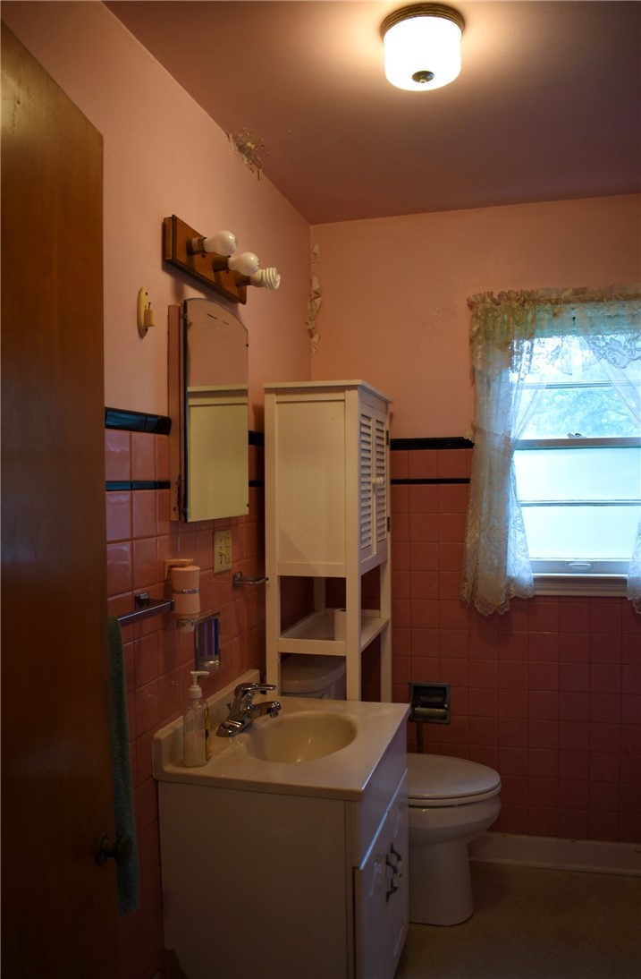 430 E Pierson Avenue Property Photo 9