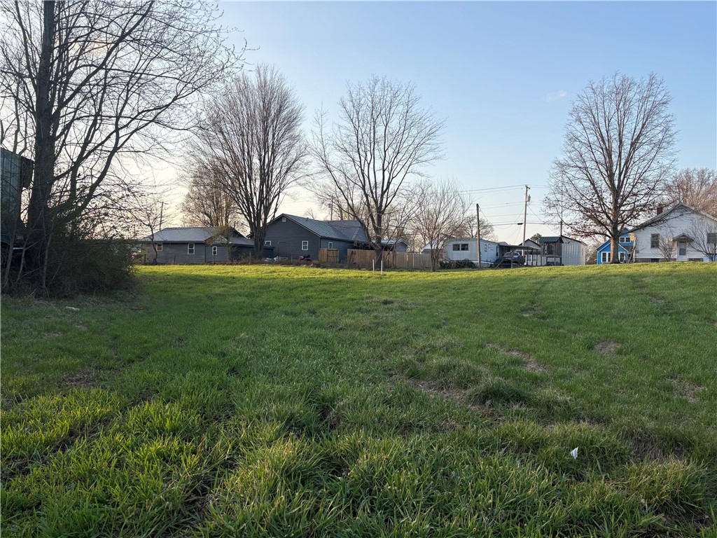 105 S Roosevelt Street Property Photo 15